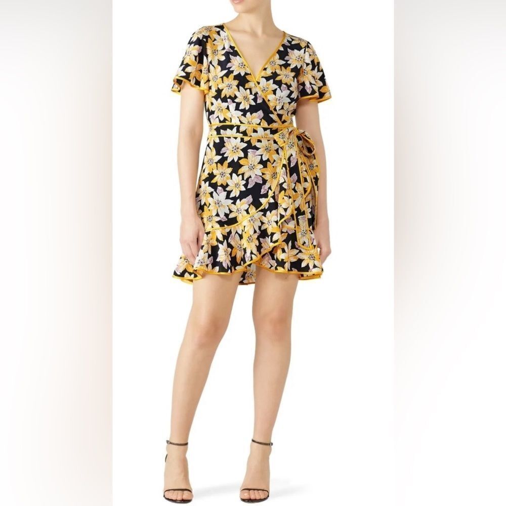Cinq a Sept Yellow Floral Cameron Wrap Mini Dress V-Neck Women's Size 6 D8